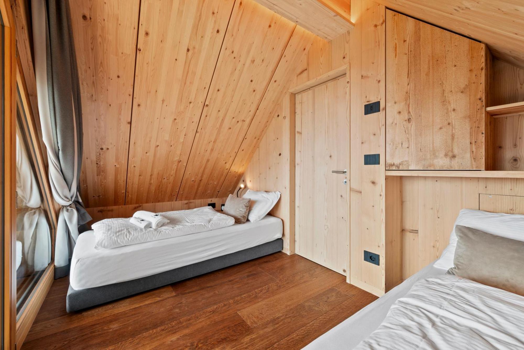 New Opening "Sissi Chalets" - Unique Luxury Hideaway With Mountain View & Sauna Mendola Extérieur photo