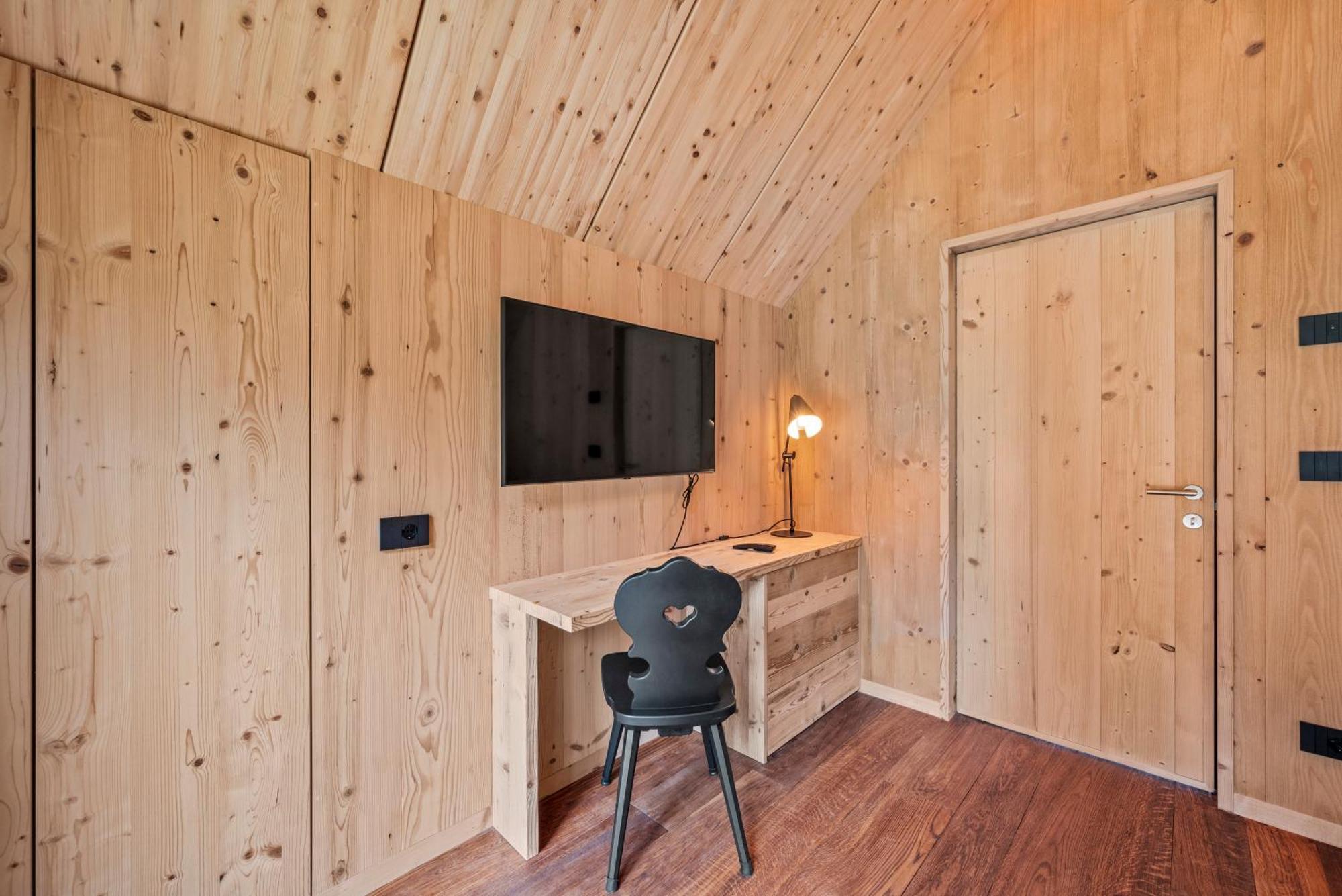 New Opening "Sissi Chalets" - Unique Luxury Hideaway With Mountain View & Sauna Mendola Extérieur photo
